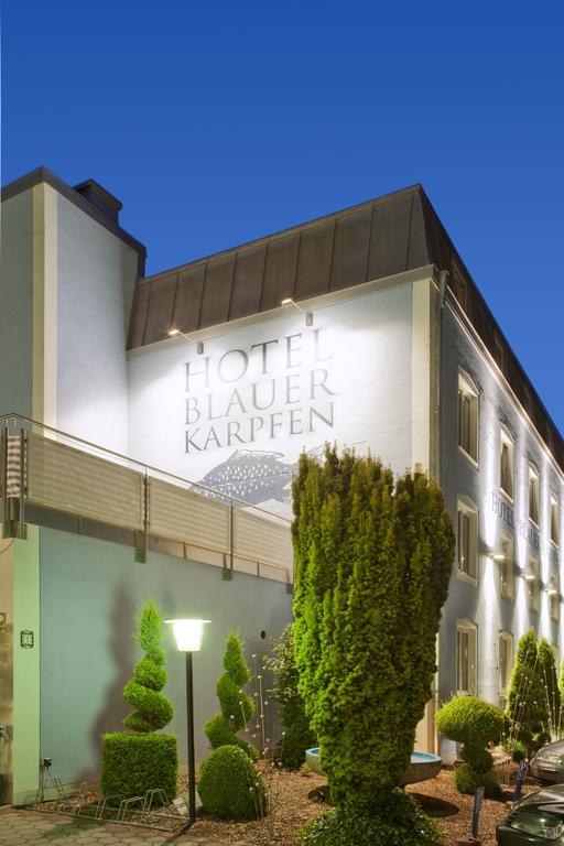 Hotel Blauer Karpfen Oberschleißheim Kültér fotó