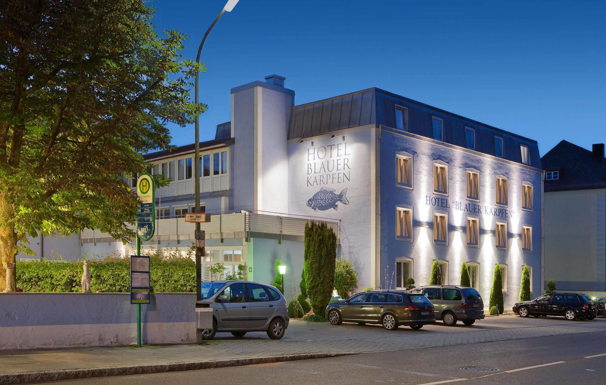 Hotel Blauer Karpfen Oberschleißheim Kültér fotó